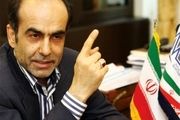 خودروی توسعه ایذه و باغملک در گودال گیر کرده