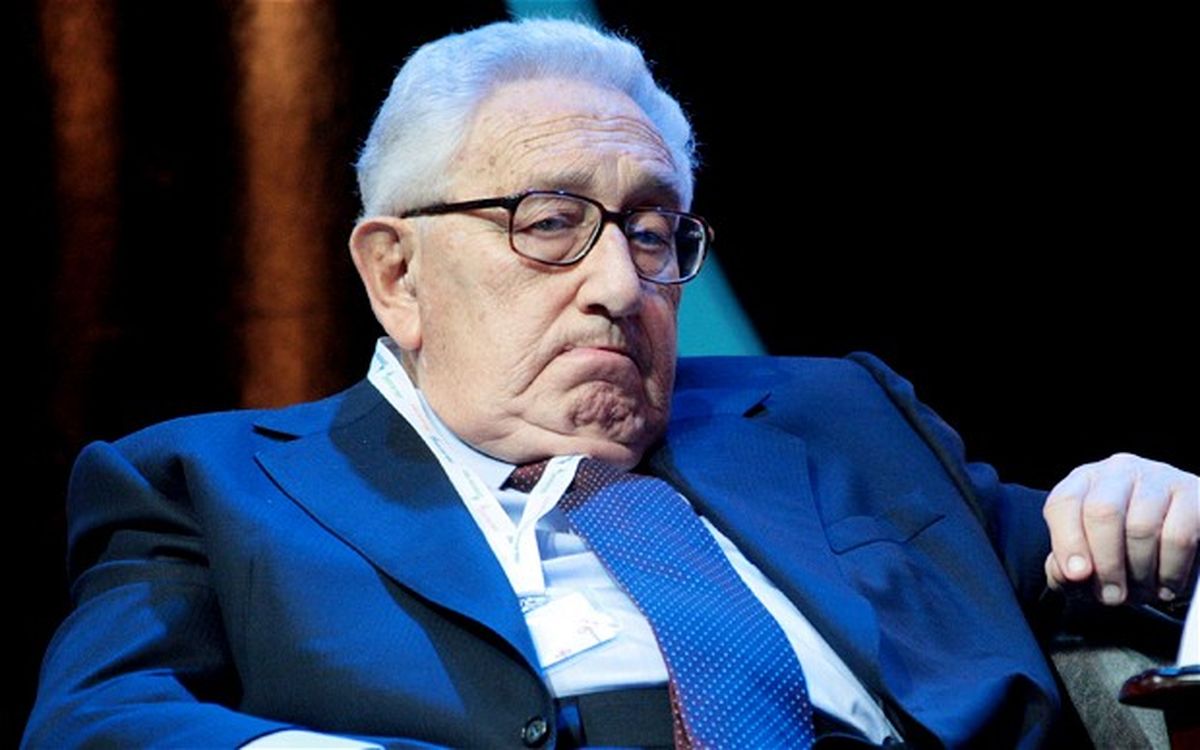 توهم آمریکا برای فروپاشی ایران با سیاست جنگ سرد