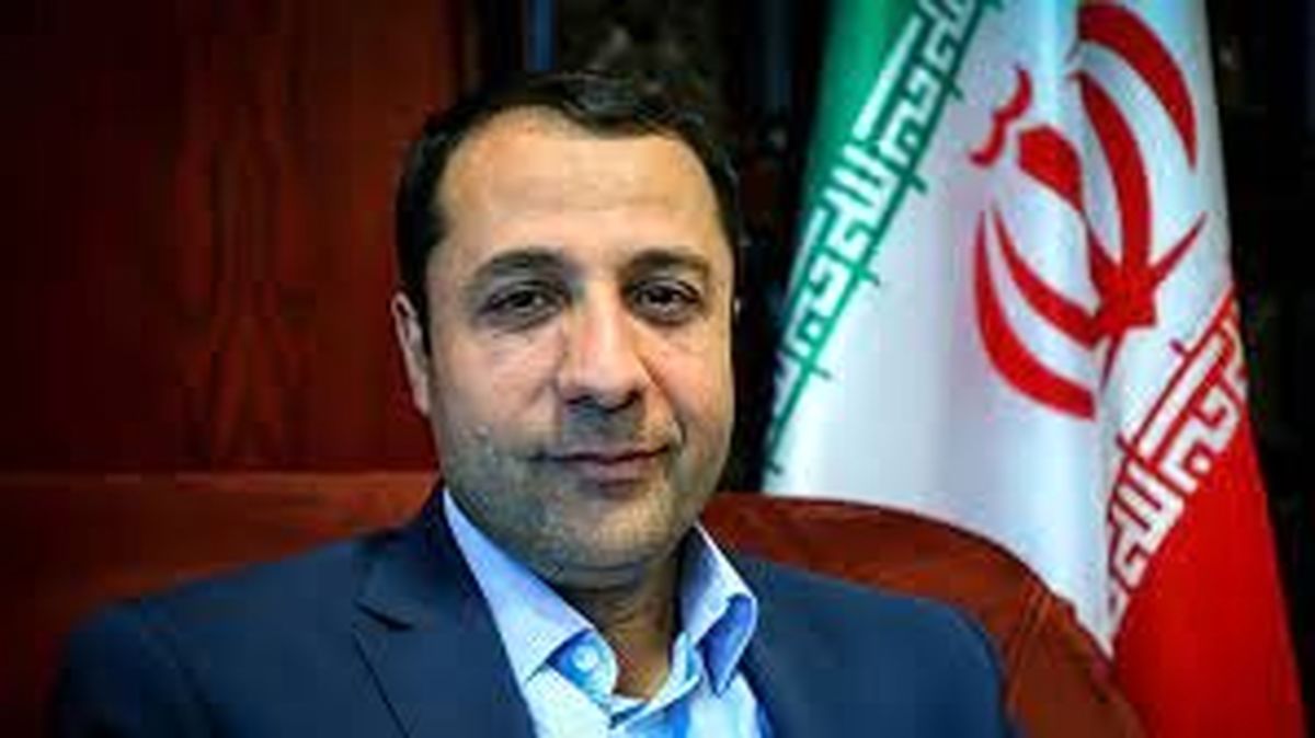 رئیس بانک مرکزی: پیش‌بینی‌مان آرامش و ثبات بیشتر در بازار ارز است
