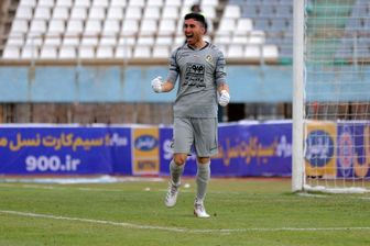 بدشانسی یعنی دو پنالتی بگیری و ببازی! 