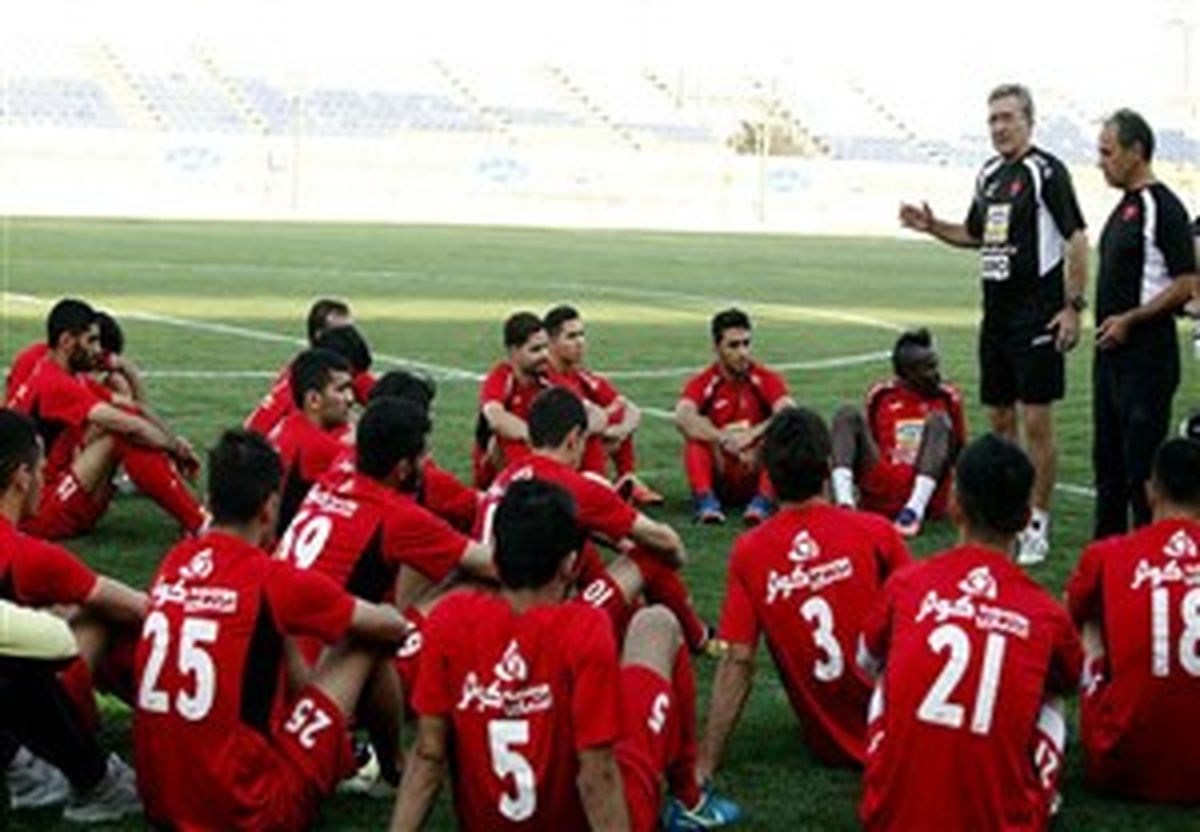 پرسپولیسی ها در آستانه اعتصاب
