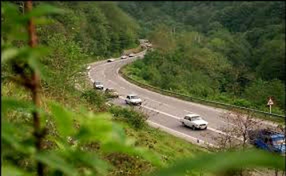 جاده هراز 4 بانده می‌شود 