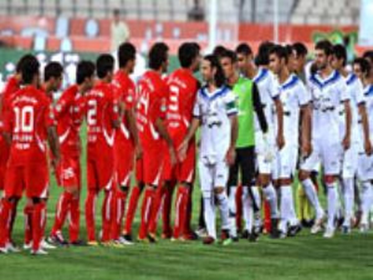 ملوان 1 ـ پرسپولیس 2 / پرسپولیس در انزلی 3 امتیاز کسب کرد