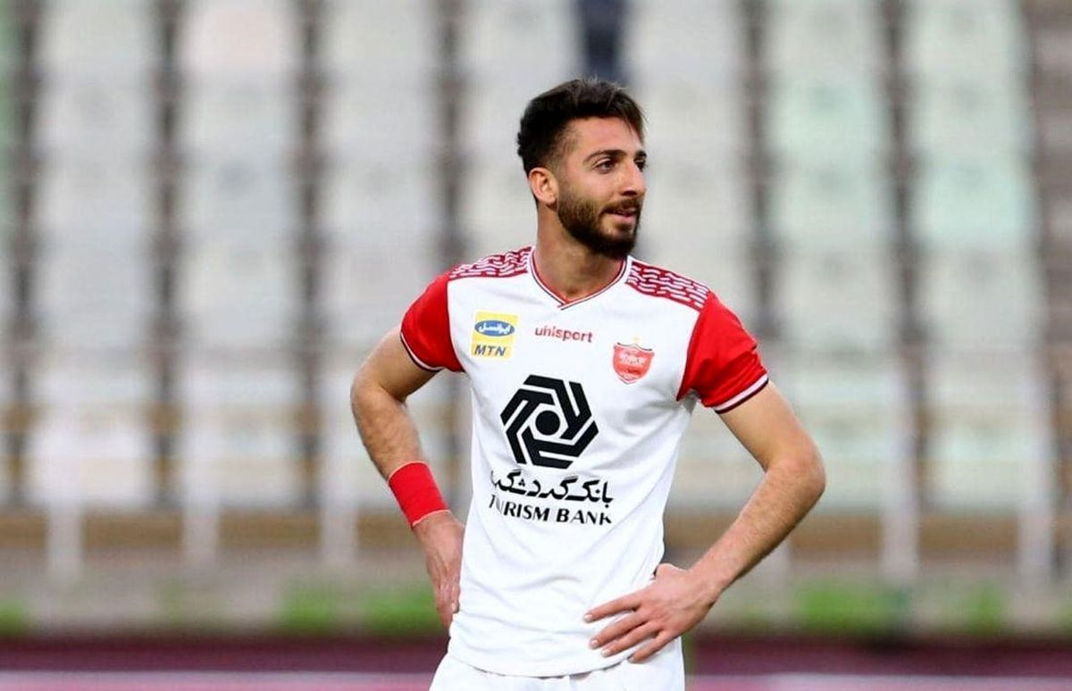 مصدوم جدید پرسپولیس روی دست گل محمدی

