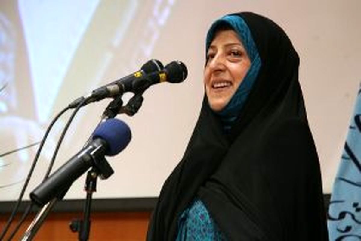 
سفر «ابتکار» به استان‌ مرکزی پیش از حضور رئیس جمهور
