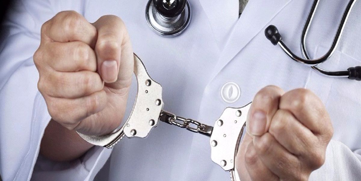 وکیل جرایم پزشکی
