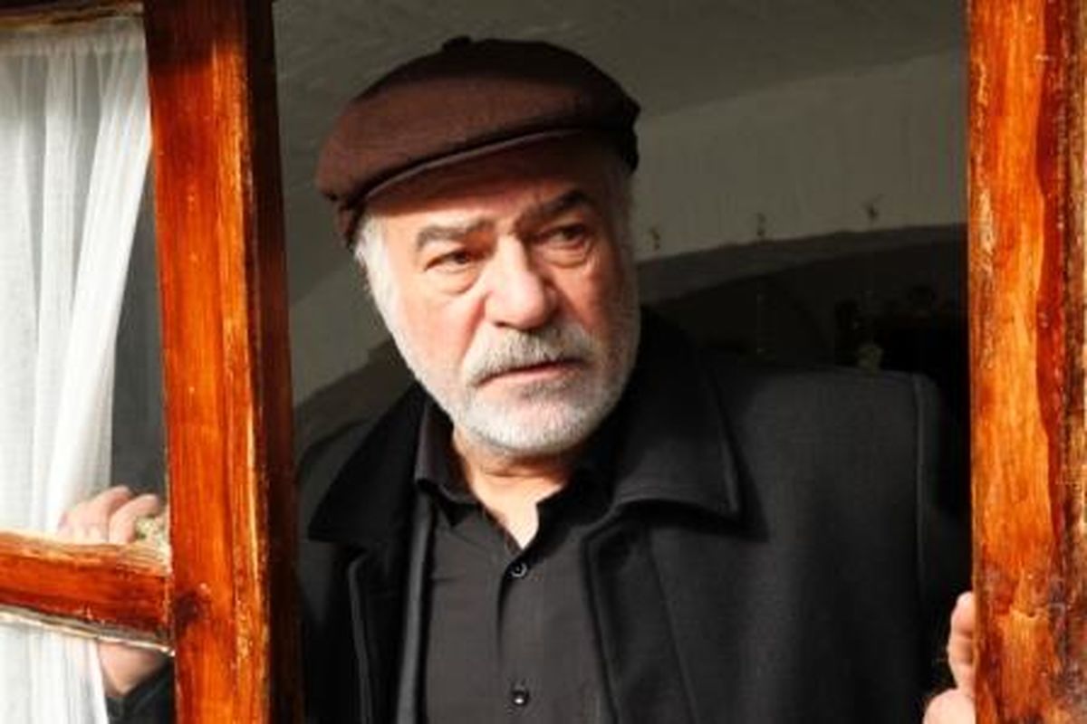 نظر بازیگر پیشکسوت تئاتر درباره بی‌محتوایی برخی نمایش‌ها