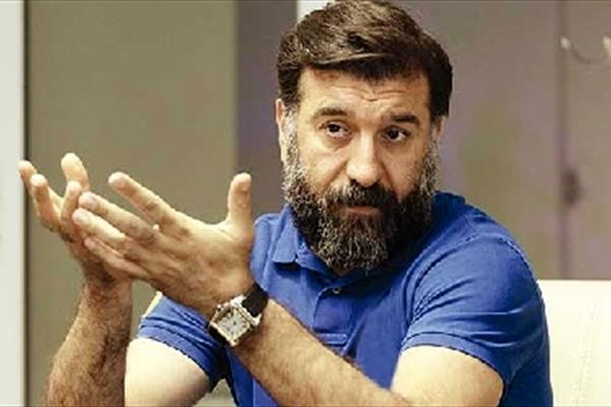 انتقاد انصاریان از نیمکت ضعیف پرسپولیس