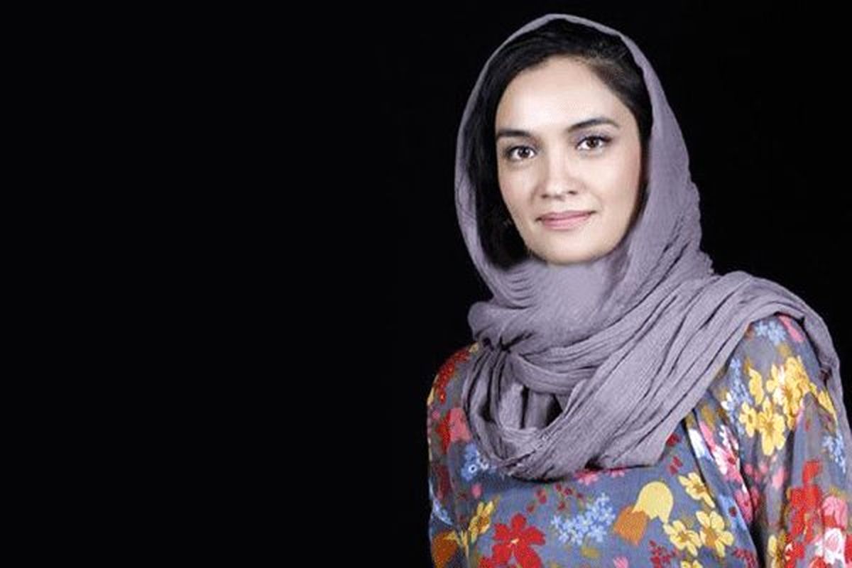 «دختری با لباس ارغوانی» با حضور میترا حجار