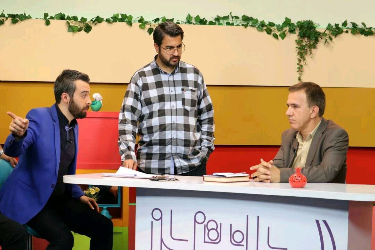 پای امتحانات دانش آموزان به «پرانتز باز» باز شد/عکس