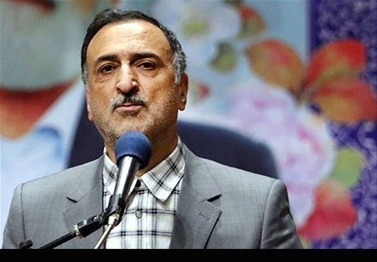 نداشتن نگرش مثبت از زبان دانش آشتیانی