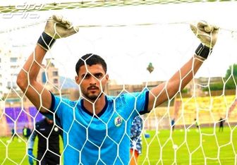 گوهری دروازه بان پرسپولیس شد+ عکس