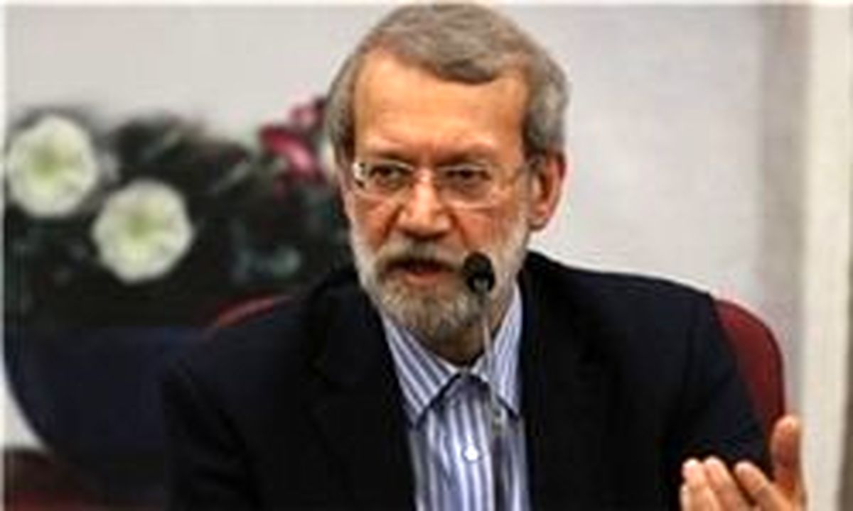 لاریجانی: ترامپ کفایت عقلی برای حل و فصل مشکلات را ندارد