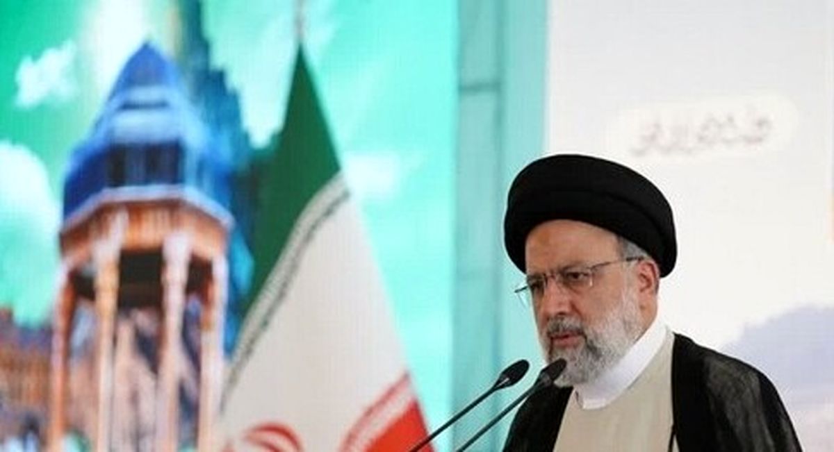 تأکید رئیسی بر تکمیل مسیر آزادراه شیراز ـ اصفهان به سمت بوشهر 