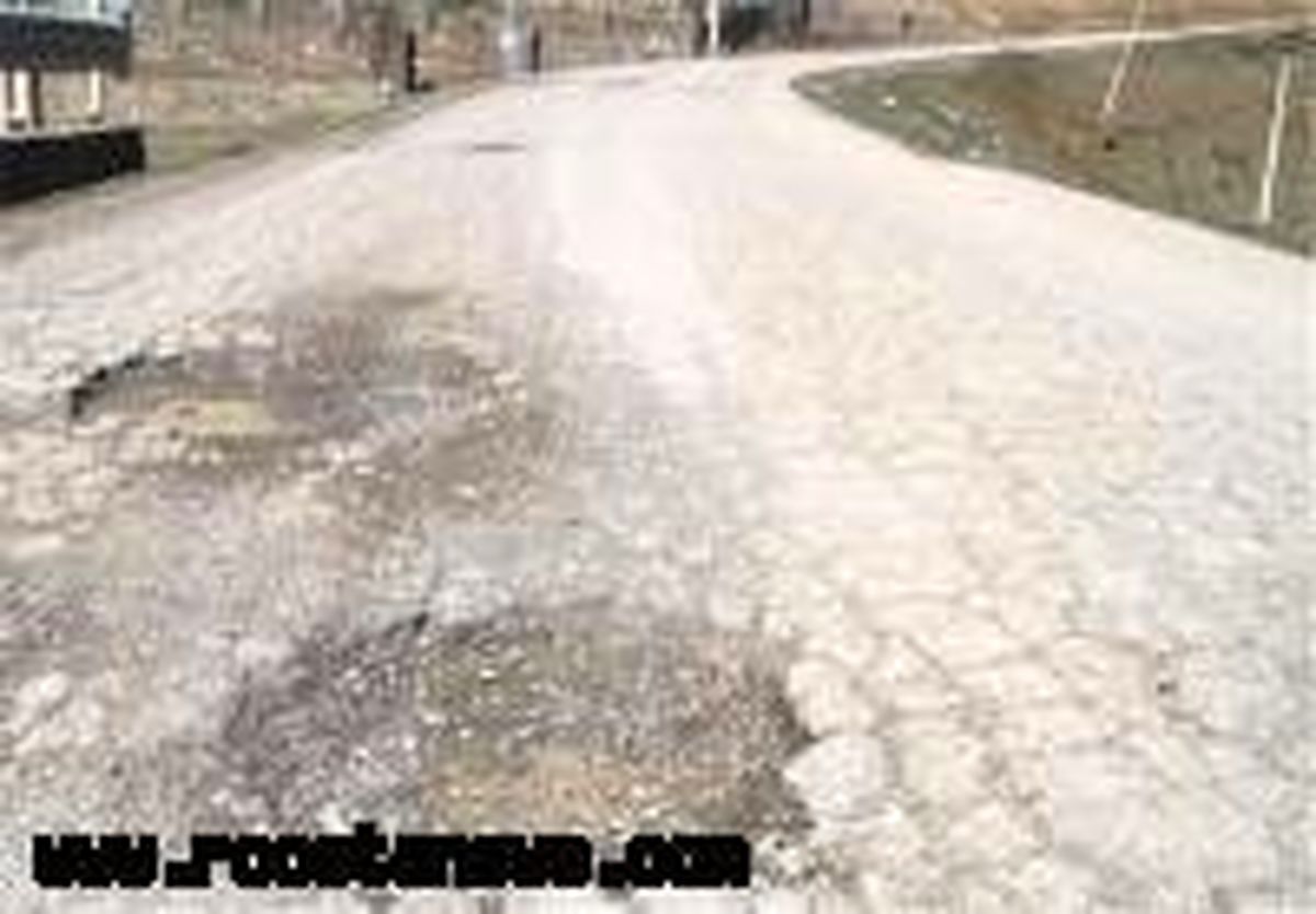 وضعیت جاده‌های روستایی ایجرود نامناسب است
