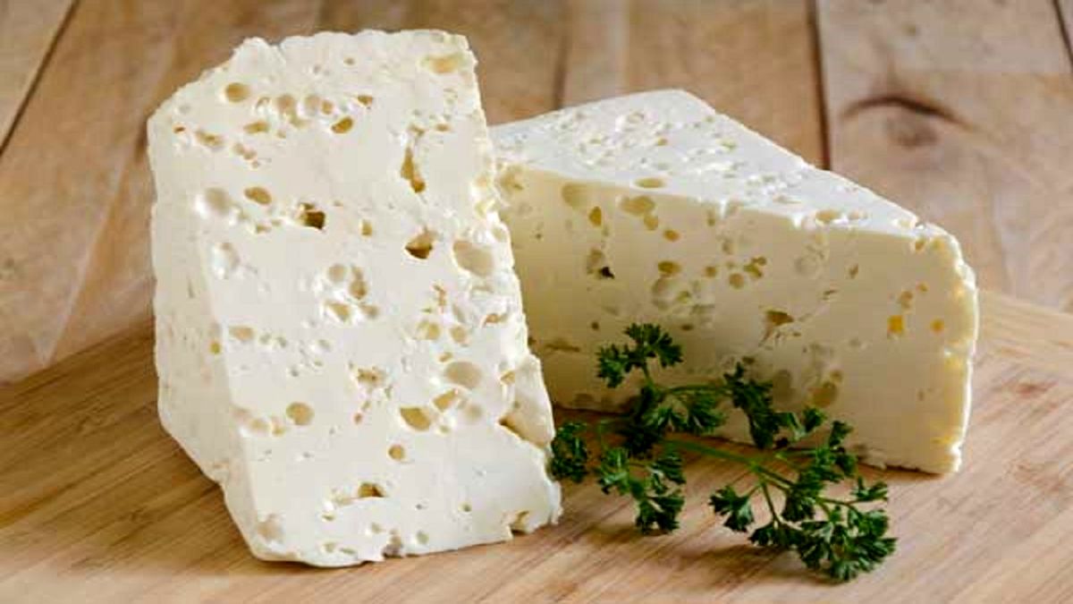 قیمت پنیر برای وعده صبحانه چقدر است؟
