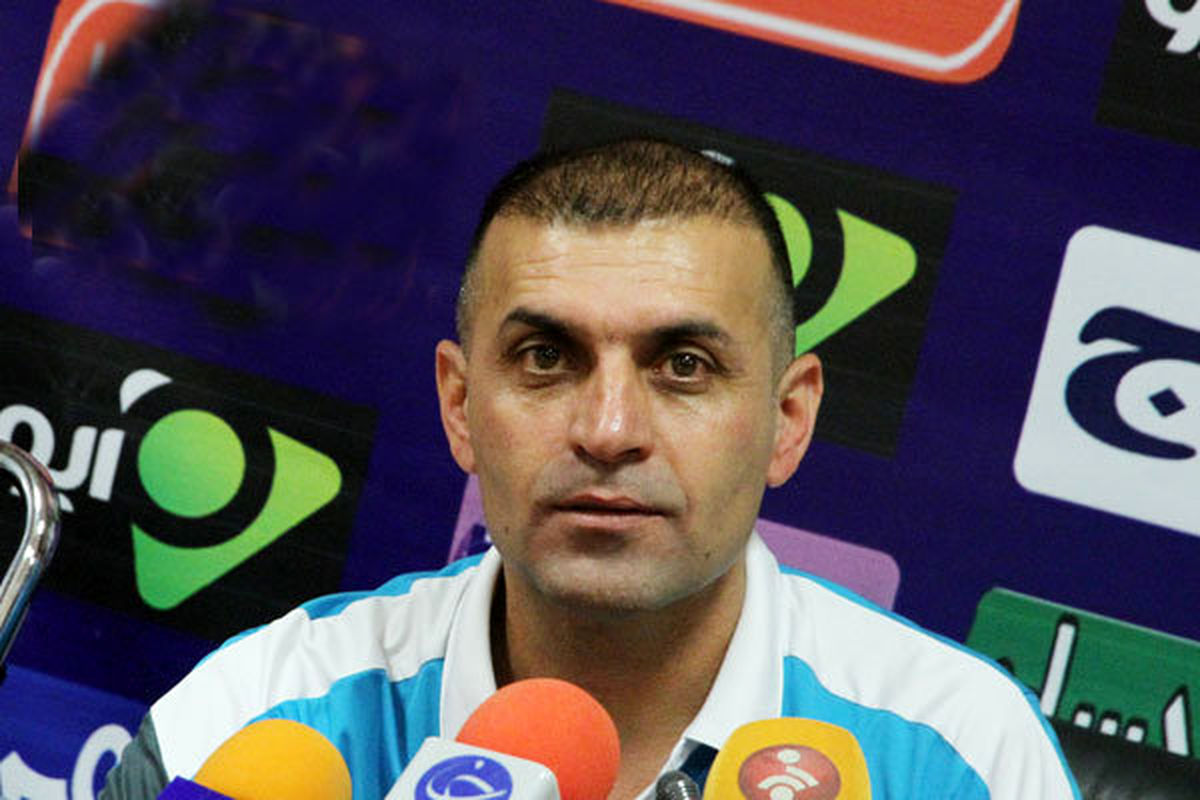 سرمربی پیکان: از لحاظ بدنی بهتر از پرسپولیس بودیم