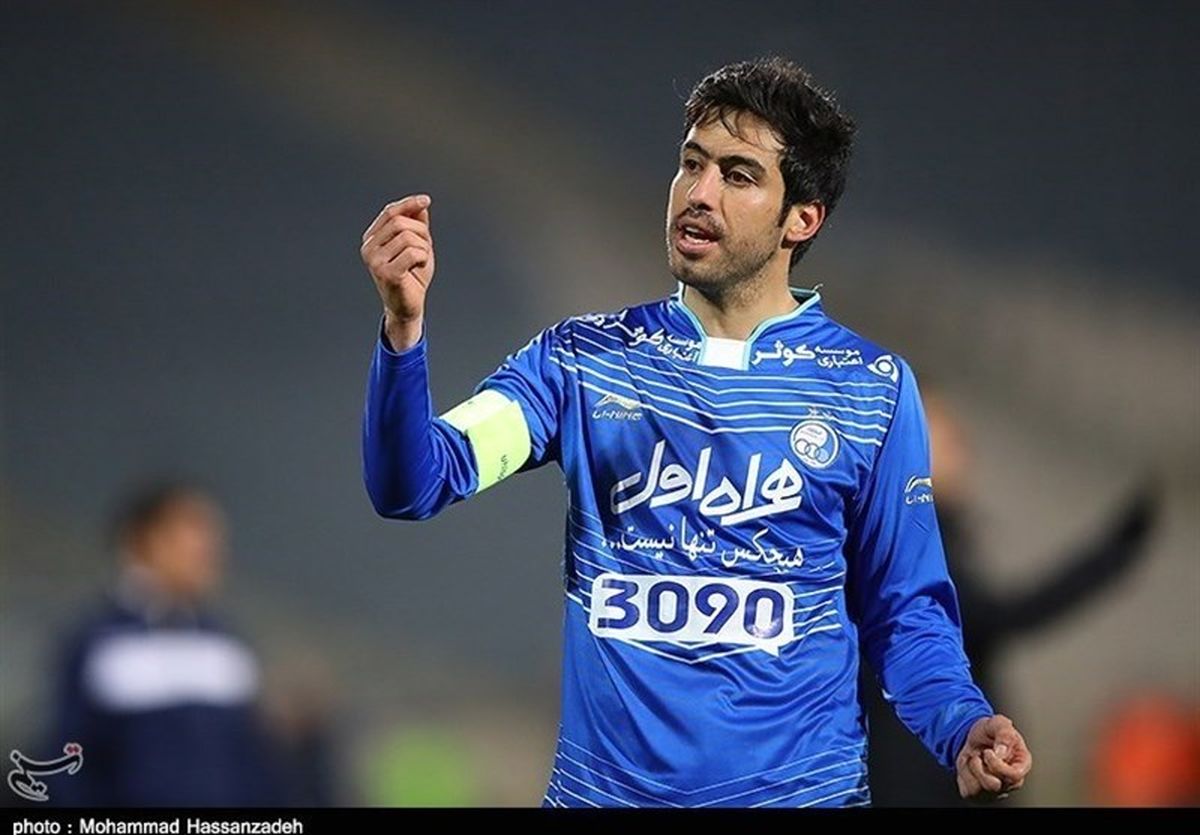 حیدری: پیراهن استقلال را بالا نگه دارید