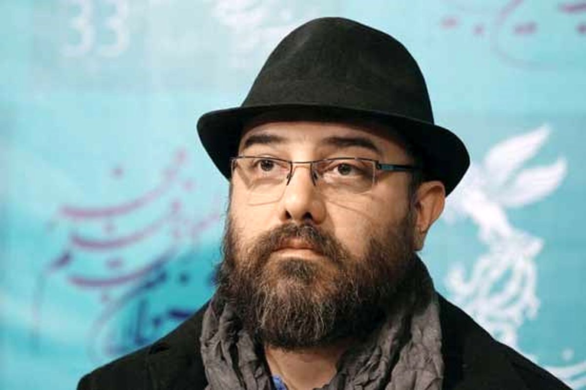 برزو ارجمند در نقش یک روحانی/عکس