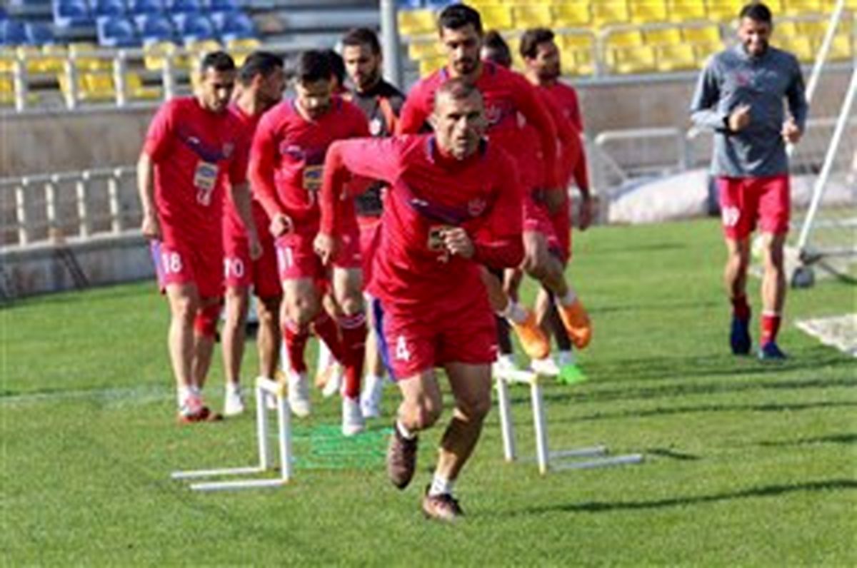 سید جلال حسینی بازی با سپاهان را از داد
