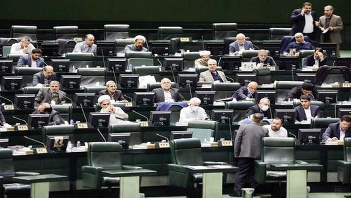 منشاء بسیاری از استیضاح‌ها حُب و بغض شخصی است
