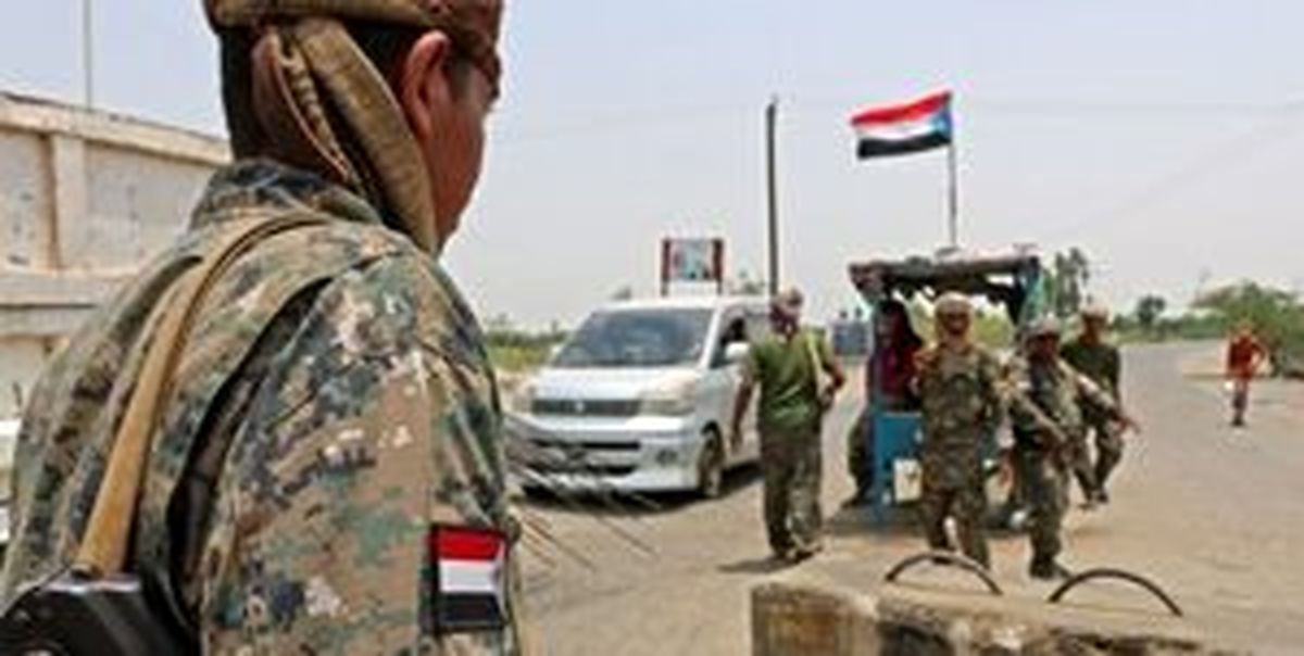 
آمریکا و انگلیس در یمن علیه ریاض کودتا کرده‌اند
