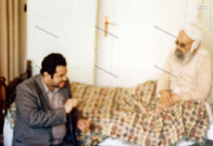استاد سید علی اکبر پرورش در کنار شهید آیت الله صدوقی