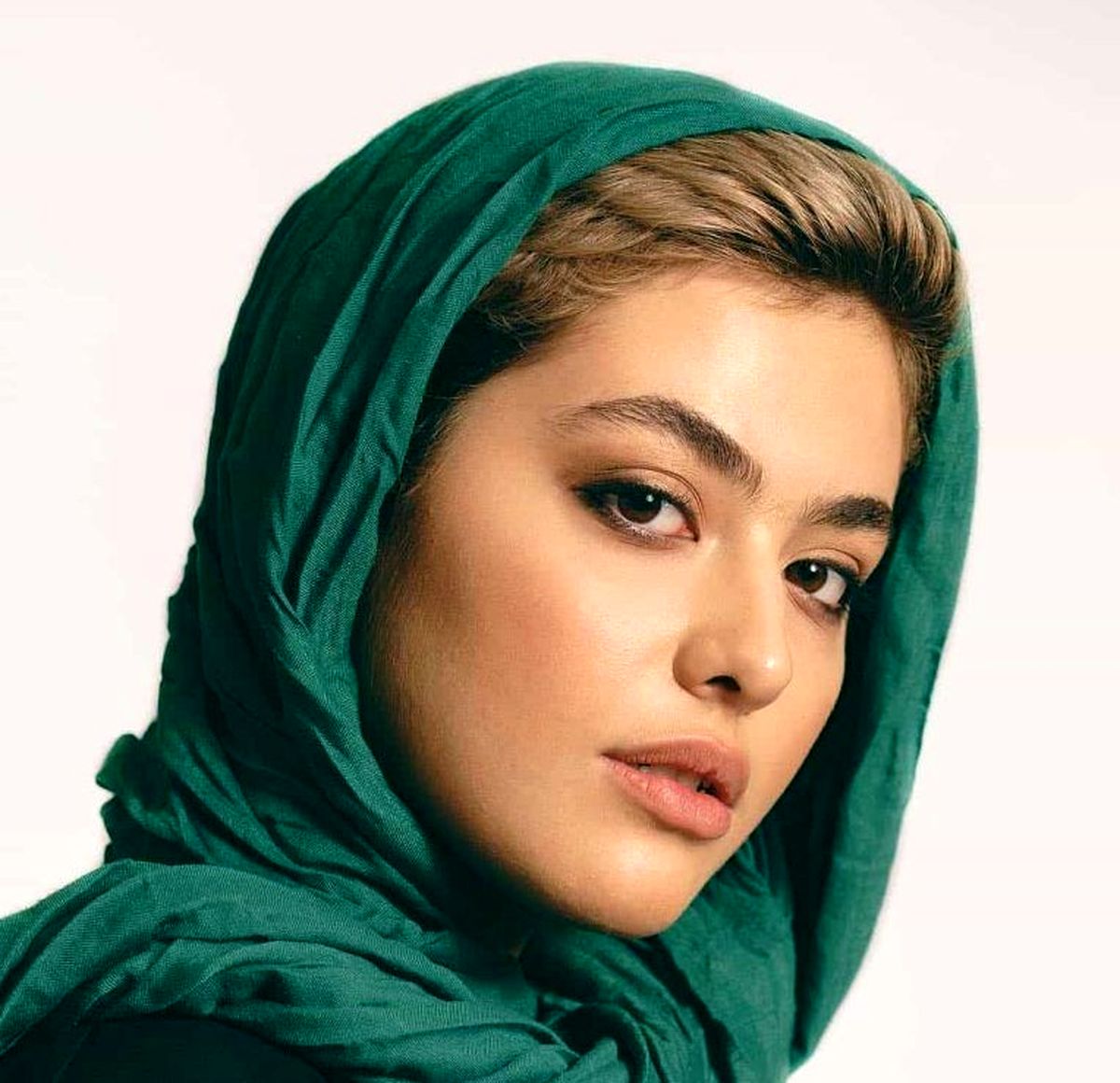 فرار «ریحانه پارسا» از سکوت/ عکس