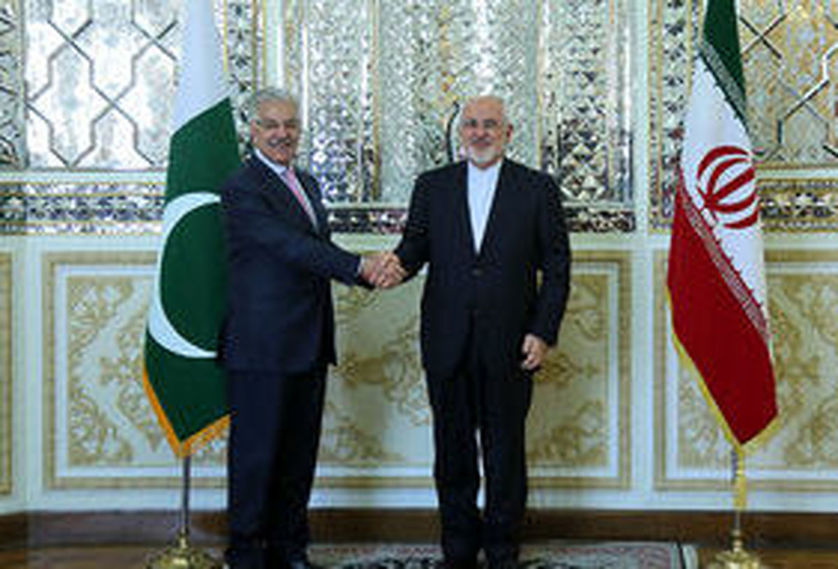 وزیر خارجه پاکستان با ظریف دیدار کرد