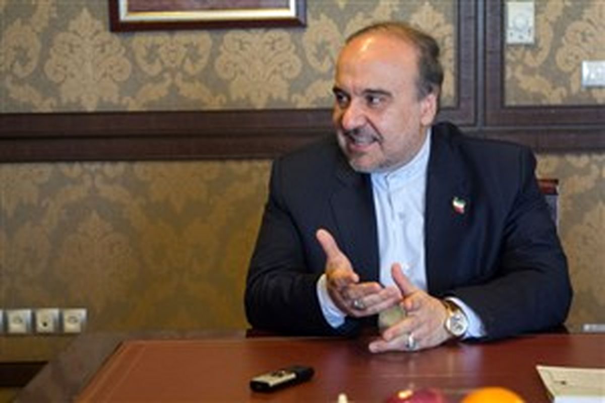 درخواست وزیر ورزش برای بازی مقابل ازبکستان