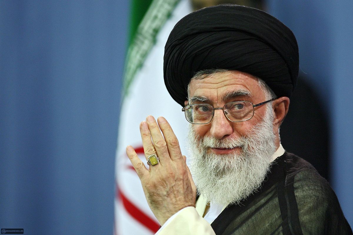 اجازه نمی‌دهیم اقدامات خائنانه چهره نورانی انقلاب را مکدر کند