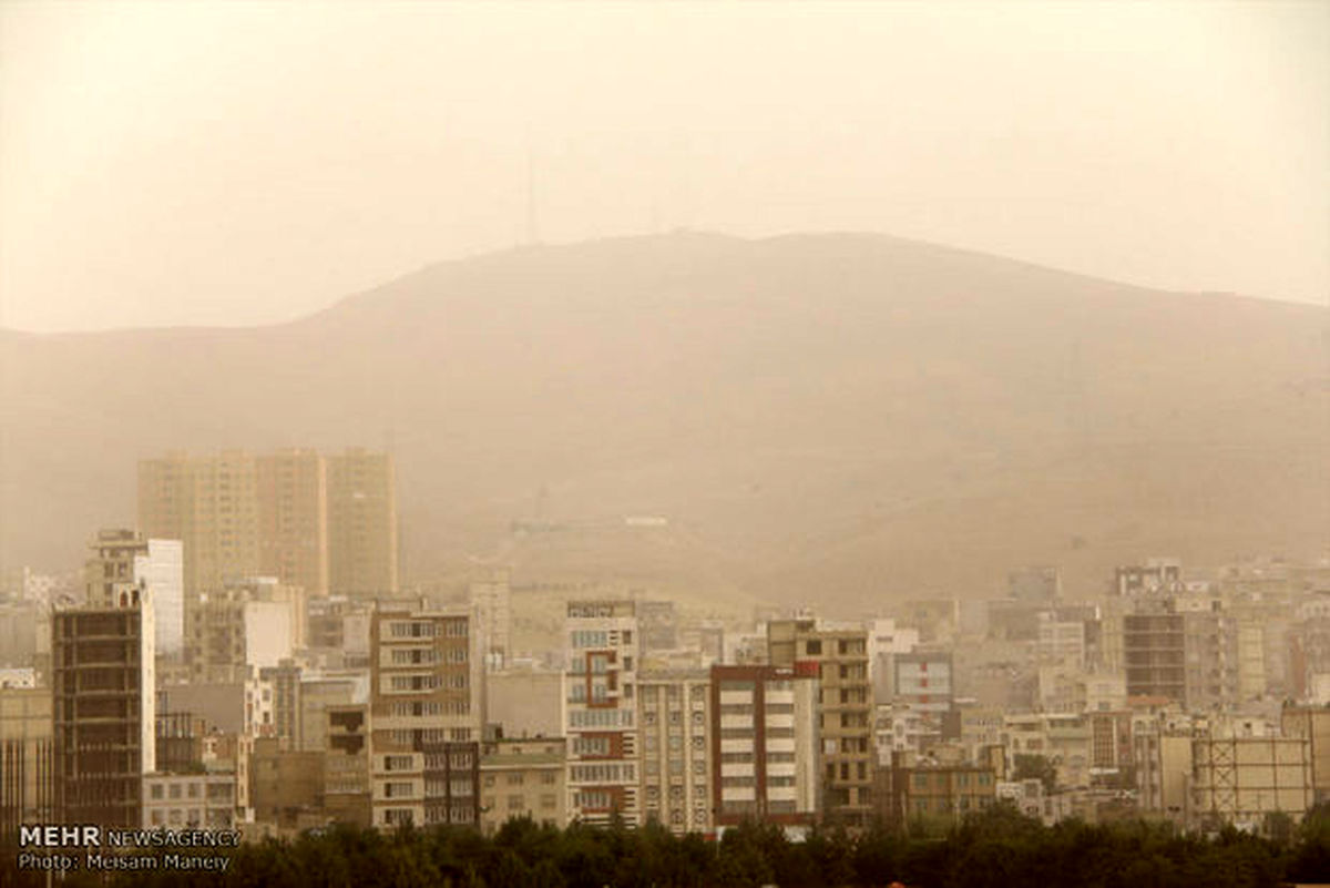 ریزگردها در شرق کشور می تازند