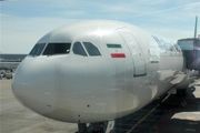 بلومبرگ: علت قطع پروازهای ماهان‌ایر به فرانسه فشارهای آمریکا بود
