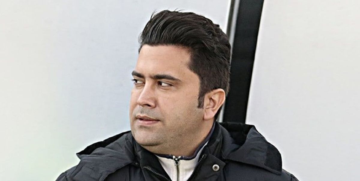 مالک ماشین‌سازی پای من ایستاد