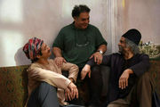 فیلم سینمایی «آتش و قداره» فیلمی پربازیگر