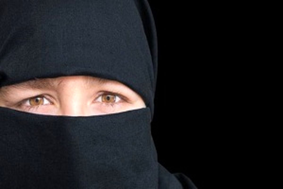 دستگیری زن داعشی پیش از بمب‌گذاری در موصل