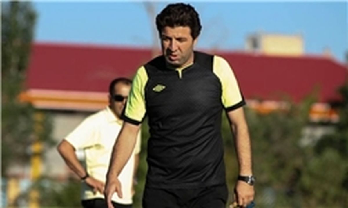 فریب نخوریم، حمله پرسپولیس مشکل دارد