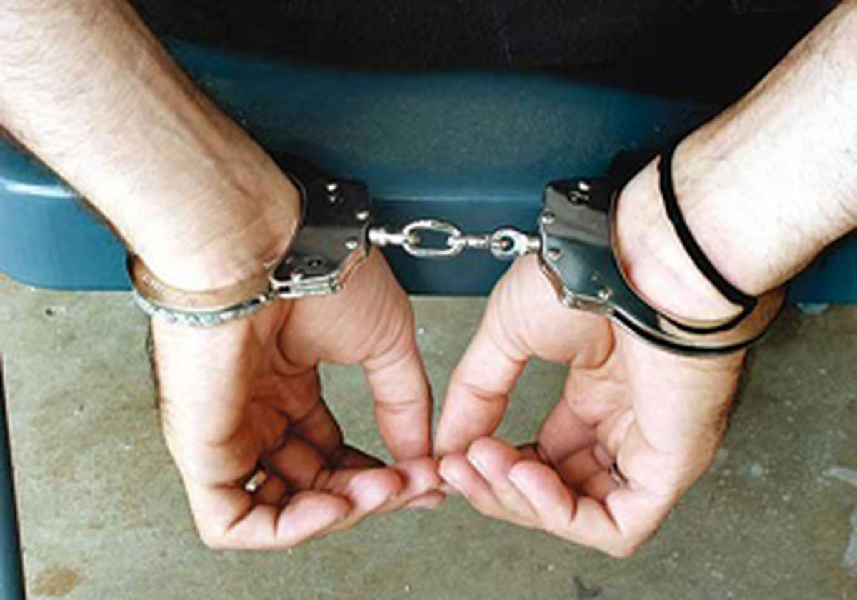 دستگیری قاتل بی رحمی که پدرزن و مادرزنش را کشت