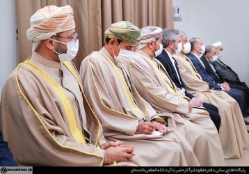 سلطان عمان با رهبر انقلاب دیدار کرد 