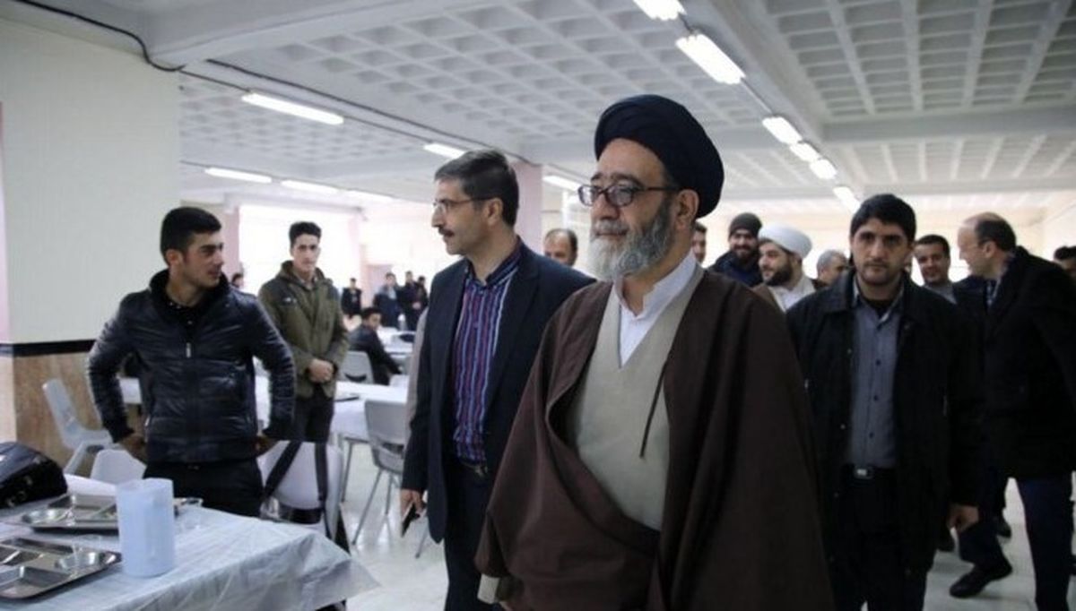  هم سفره شدن آل‌هاشم با دانشجویان در سلف +عکس 