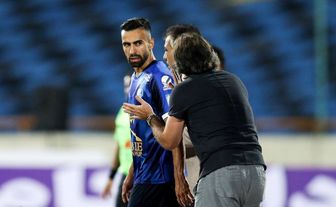 اسلحه پنهان ساپینتو مقابل قلعه‌نویی کیست؟