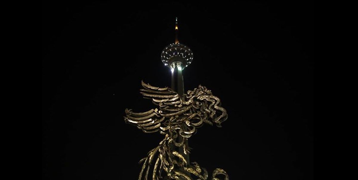 اهدای سیمرغ سیمین جشنواره جهانی فیلم فجر به حمید فرخ‌نژاد
