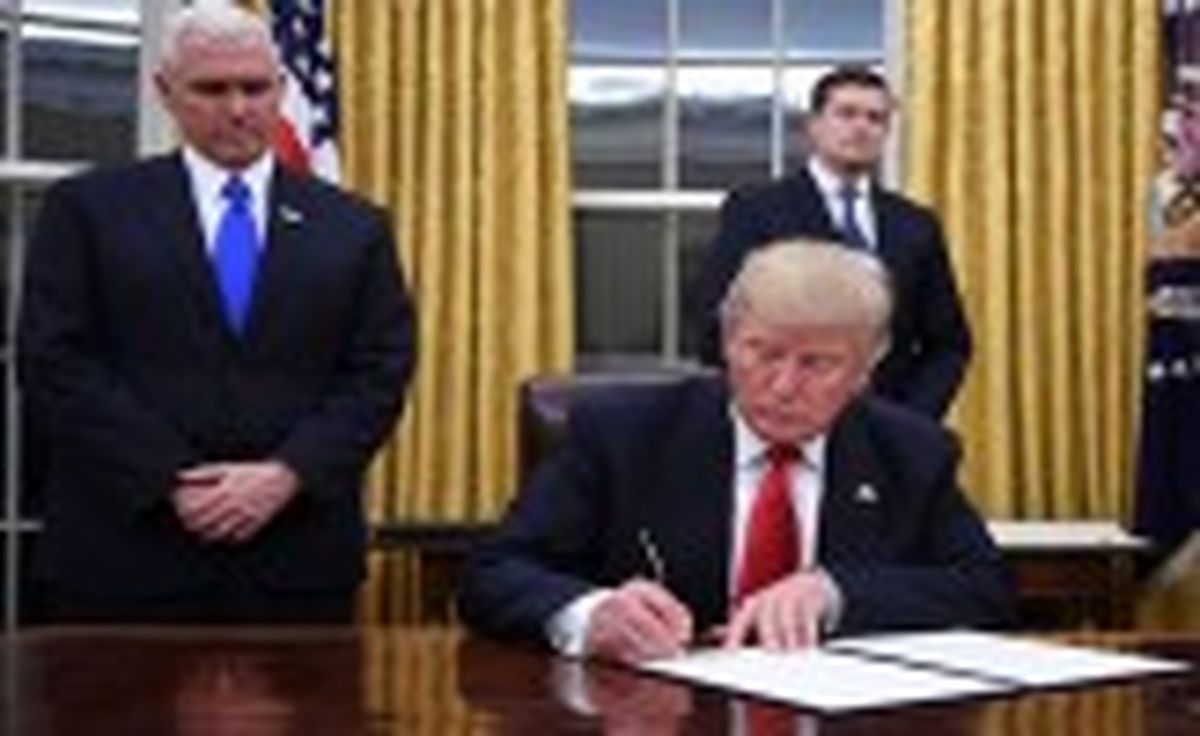 ورود  ۸۷۲ پناهجو به آمریکا پس از  فرمان ترامپ