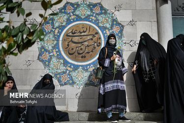 مراسم تشییع پیکر آیت الله سید عبدالله فاطمی نیا/گزارش تصویری