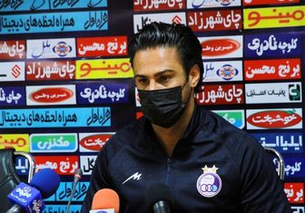 فرهاد مجیدی: من از ۶۰ متری صحنه را دیدم داور چطور ندید؟ 