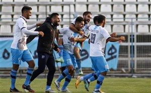 ورزشگاه ساری در حد لیگ نونهالان هم نیست 