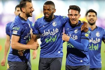تشویق تارتار توسط استقلالی‌ها!
