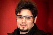 بازیگر «آوای باران» سوار بر موتور غول پیکرش/ عکس