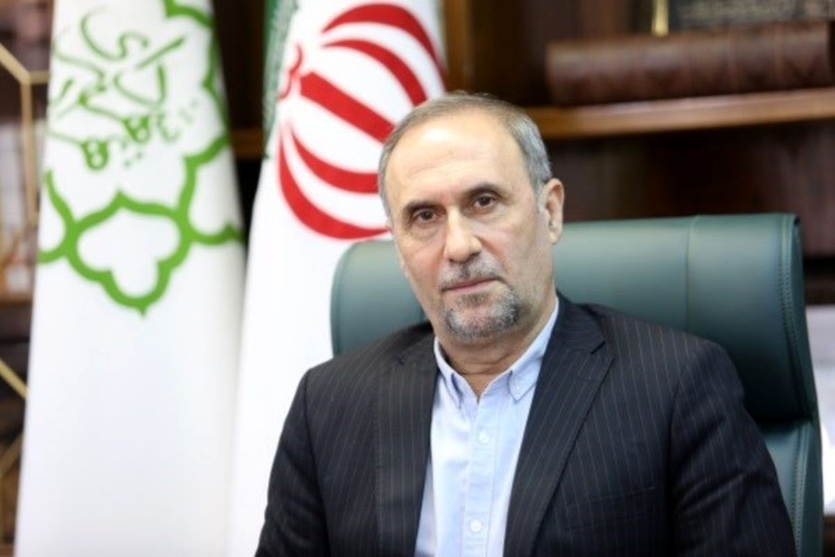 امکان رصد و پایش درختان باغ بهشت از طریق GIS 