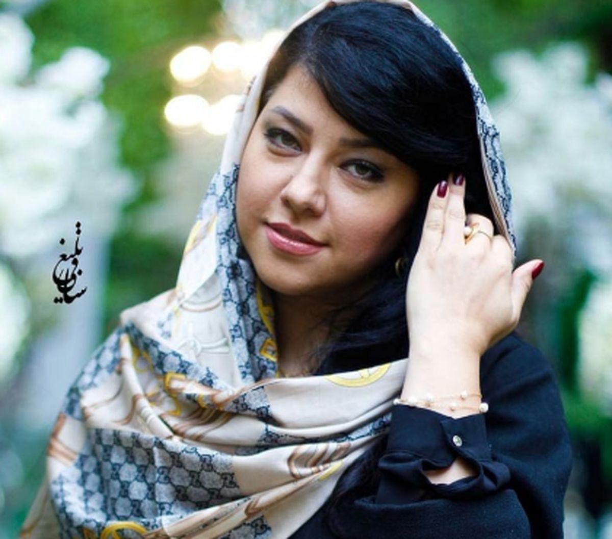 عاشقانه های بهاری همسر «شهاب حسینی»/ عکس